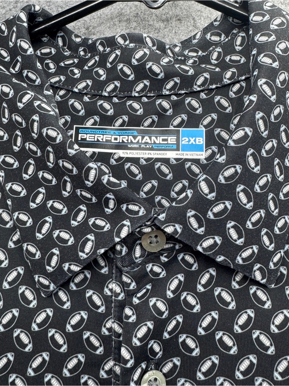 Roundtree and Yorke Performance Men's 2XB FOOTBALL Print Polo Shirt Stretch Golf - Picture 3 of 10
